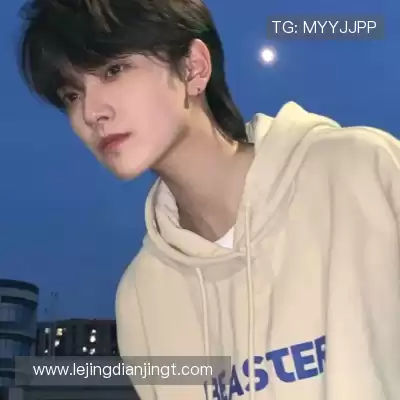 乌忱韵